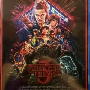 Stranger Things – Season 3 (All-Region Blu-ray, VHS-Style Retro Cover Edition)