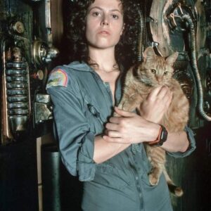 Alien – Ripley with Jonesy 13x19 Wall Art Poster (1979, 20th Century Studios)
